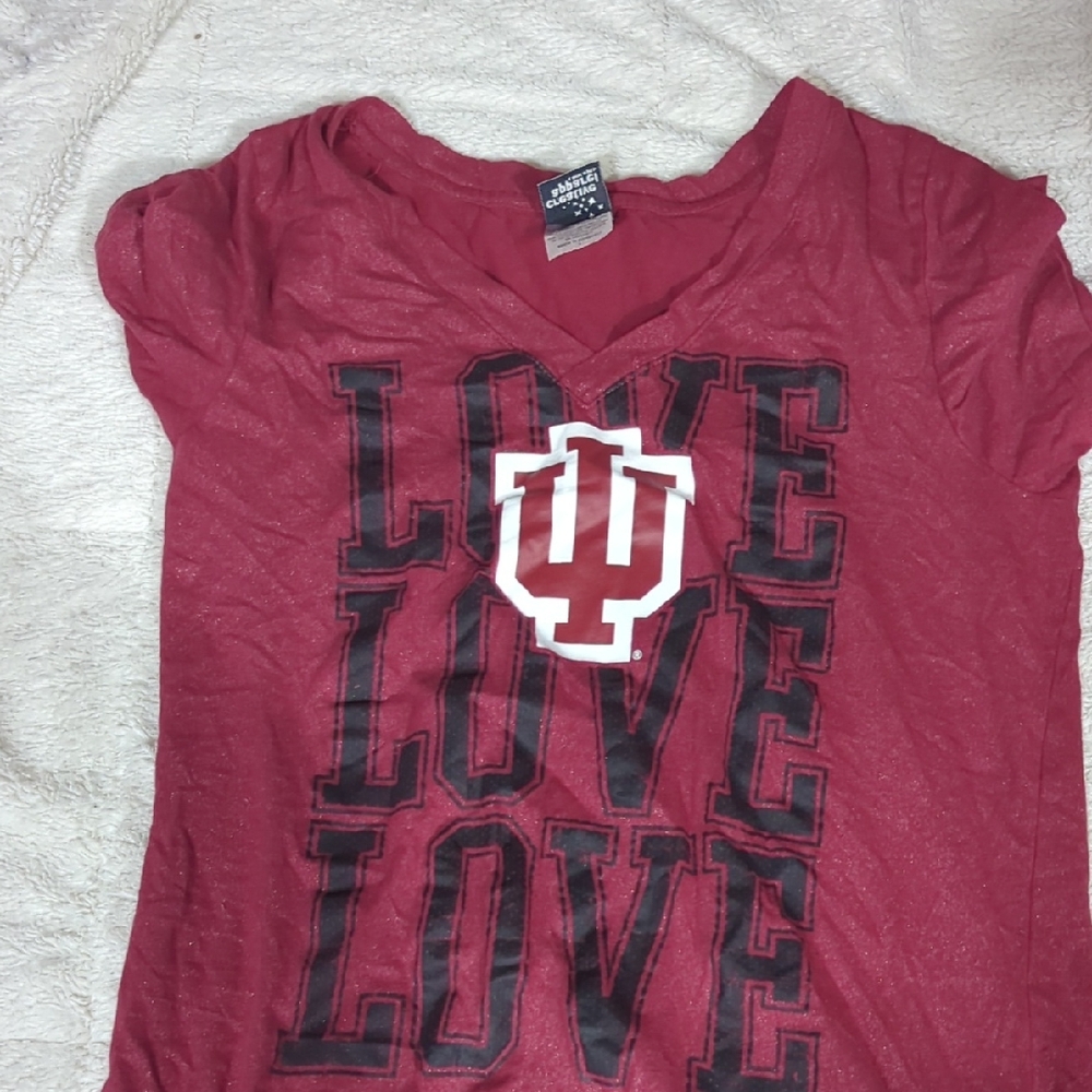 Creative Apparel Concepts Red IU T-Shirt